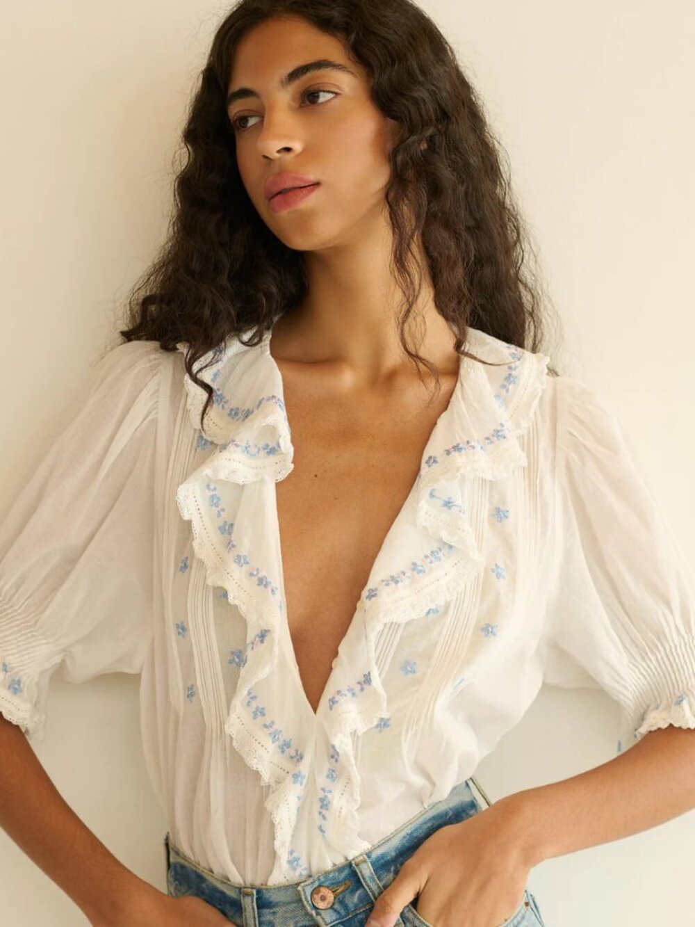 Doen NWOT Hettie Top - Salt (blue flowers)